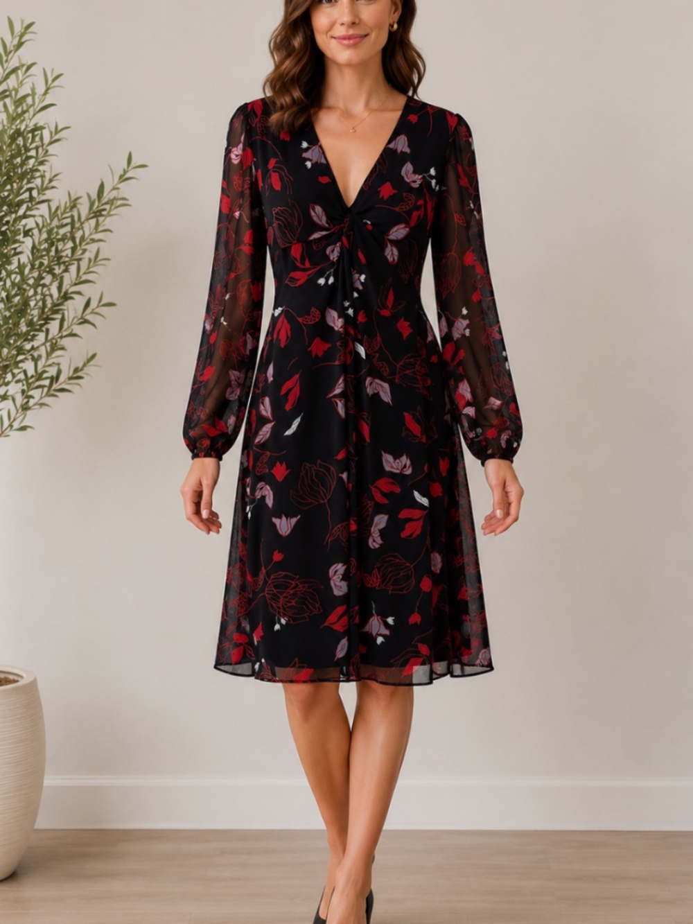 Diane von Furstenberg DVF Size 14 Black Floral Twist Front Cocktail Dress, EUC